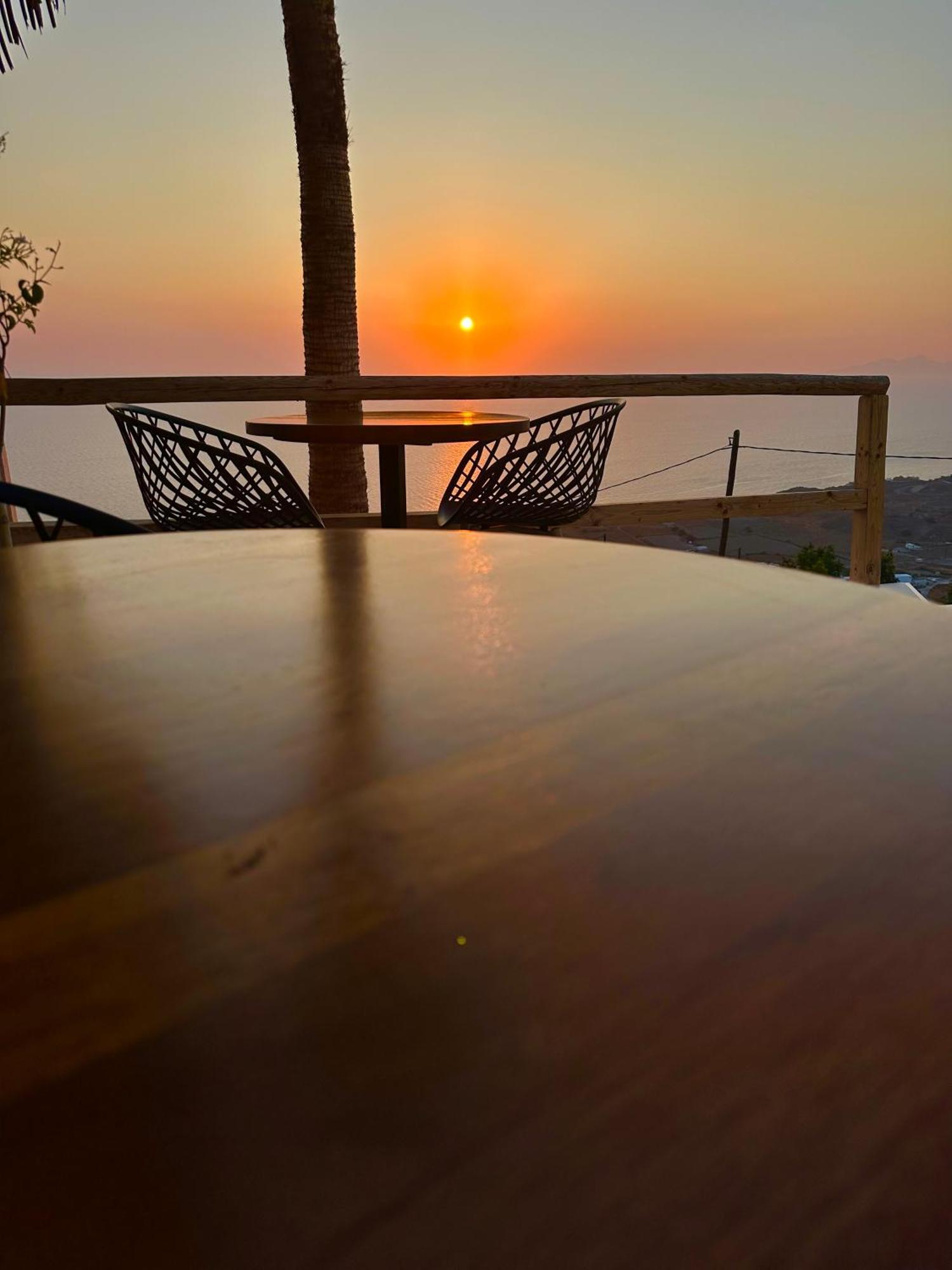 Leon Luxury Suites Imerovigli  Exterior foto